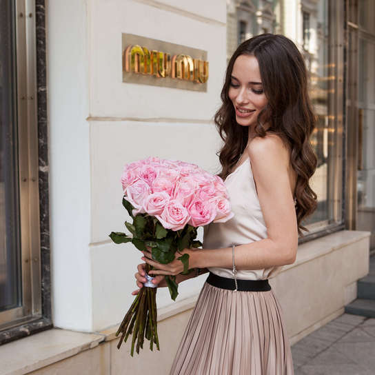 Букет из 25 роз "Pink O'Hara"