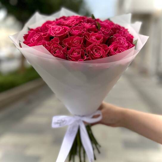 Букет из 35 роз "Cherry O! Kenya"