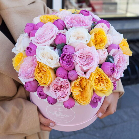 Букет "Clare" в шляпной коробке Grand Mini PINK Фото 2