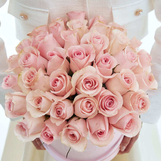 Шляпная коробка Grand "Розы Senorita" PINK