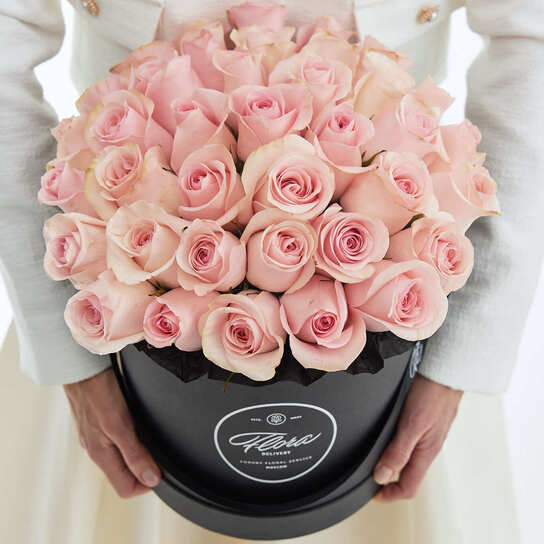 Шляпная коробка Grand "Розы Senorita" BLVCK