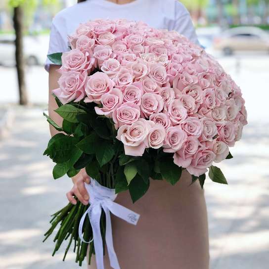 Букет из 101 розы "Sweet Escimo"