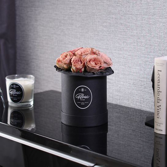 Шляпная коробка Demi "Розы Cappucino" BLVCK