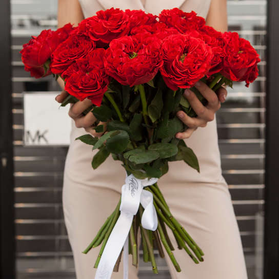 Букет из 35 роз "Red Monster