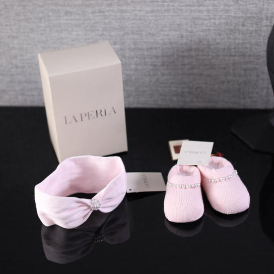 Комплект пинетки и повязка LA PERLA