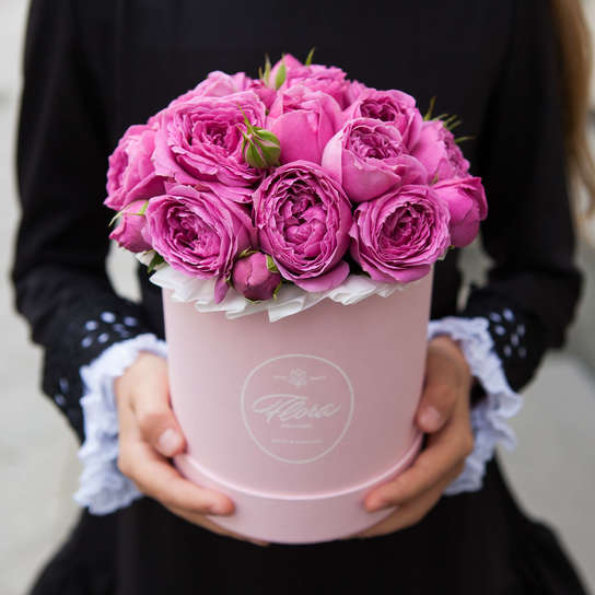 Шляпная коробка Demi "Розы Misty Bubbles" PINK