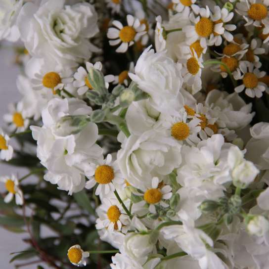 Букет "Butterfly Haven" в вазе