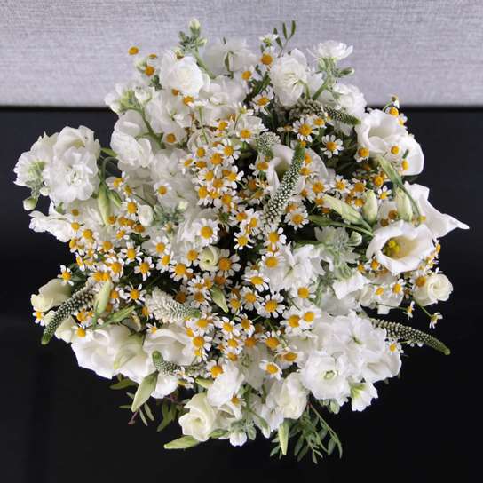 Букет "Butterfly Haven" в вазе