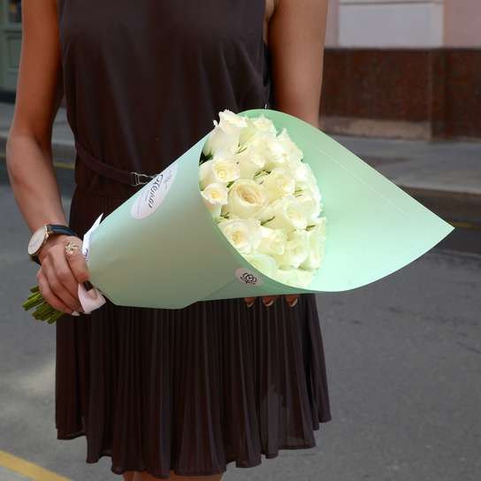 Букет из 21 розы "White Kenya" GREEN