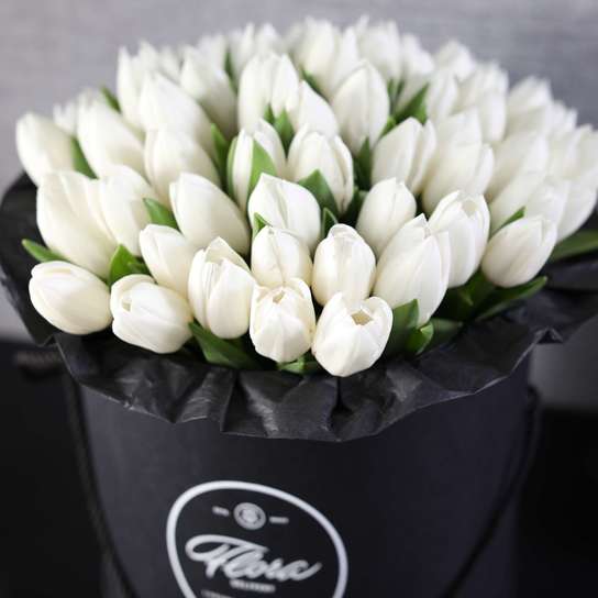 Шляпная коробка Grand "Тюльпаны White" BLVCK