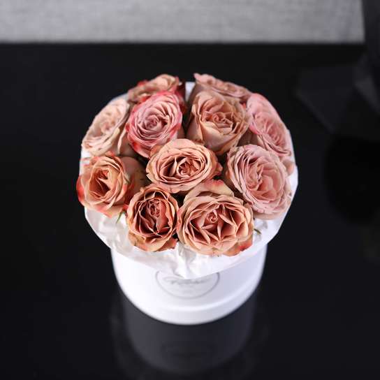 Шляпная коробка Demi "Розы Cappucino" WHITE