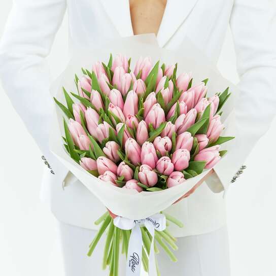 Букет из 51 тюльпана "Pink"