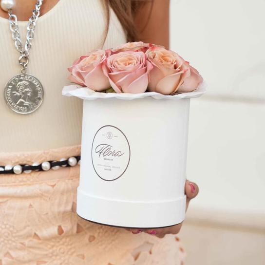 Шляпная коробка Demi "Розы Cappucino" WHITE