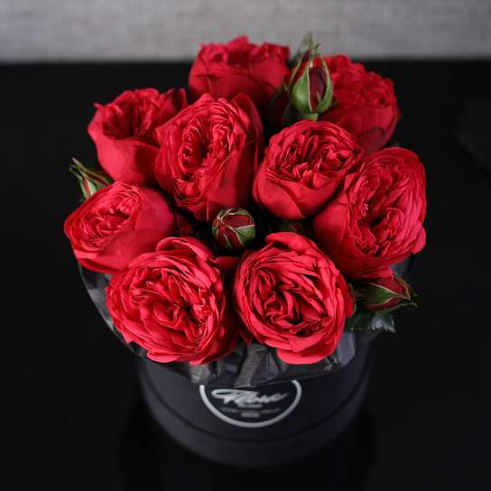 Шляпная коробка Demi "Роза Red Piano" BLVCK