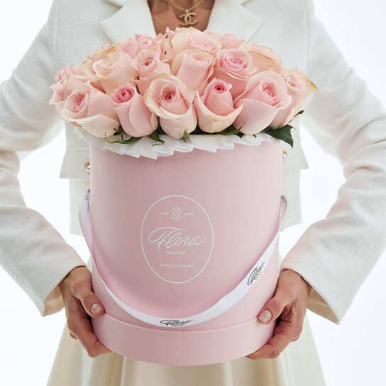 Шляпная коробка Grand "Розы Senorita" PINK