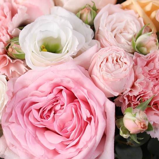 Букет "Adele" в вазе сфера