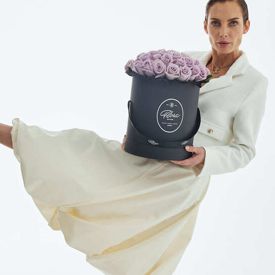 Шляпная коробка Grand "Розы Purple" BLVCK