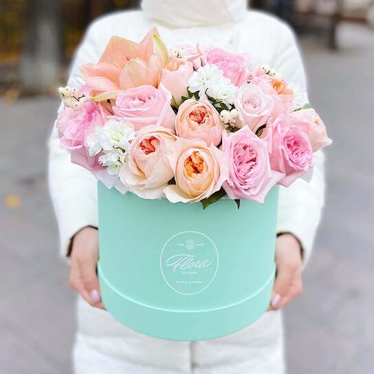 Букет "Peach Cream" шляпной коробке Grand Mini GREEN