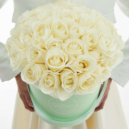 Шляпная коробка Grand "Розы Proud" GREEN