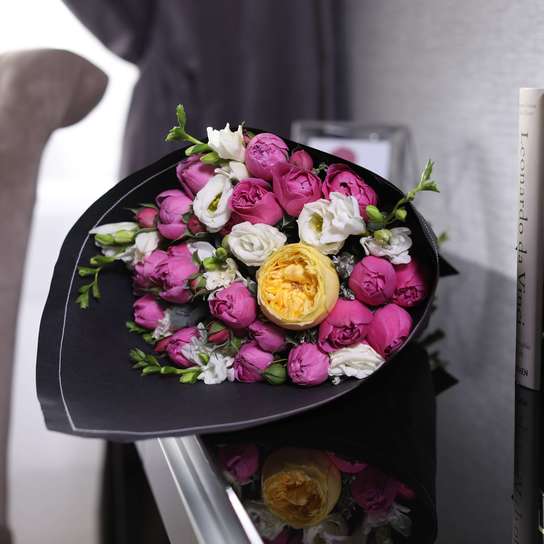 Букет "Oxford" BLVCK